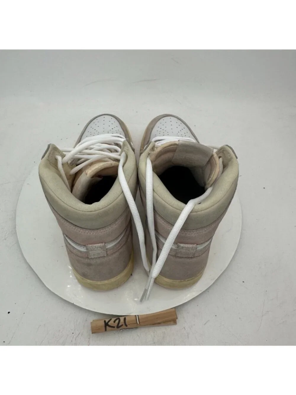 Nike Air Jordan 1 Retro High Women Size 10 FD2596-600 Washed Pink White Shoes